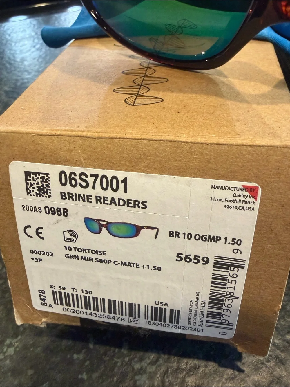 BRAND NEW IN BOX Costa Brine READERS tortoise/green mirror